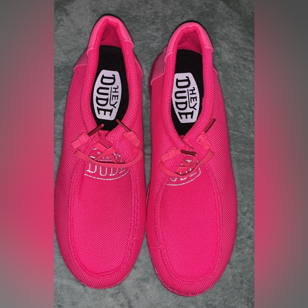 Womenâs Hey dudes, Electric pink size 8/8.5 - Picture 8 of 8